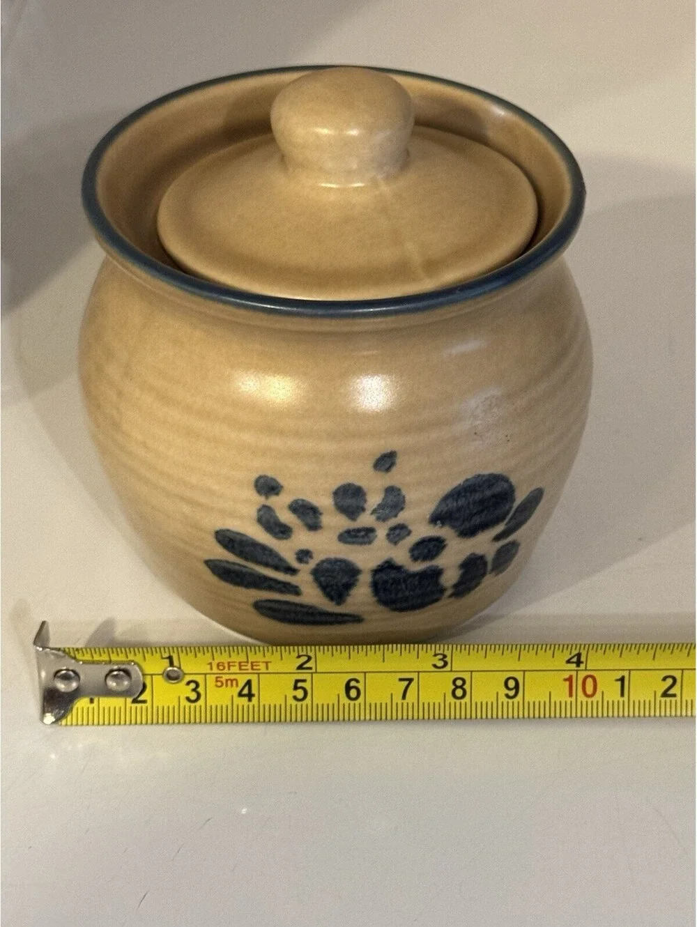 Pfaltzgraff USA Stoneware Lidded Sugar Canister Jar Beige Blue Floral Round